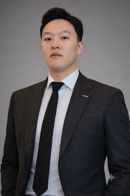 카마스터 김찬호 상반신 사진